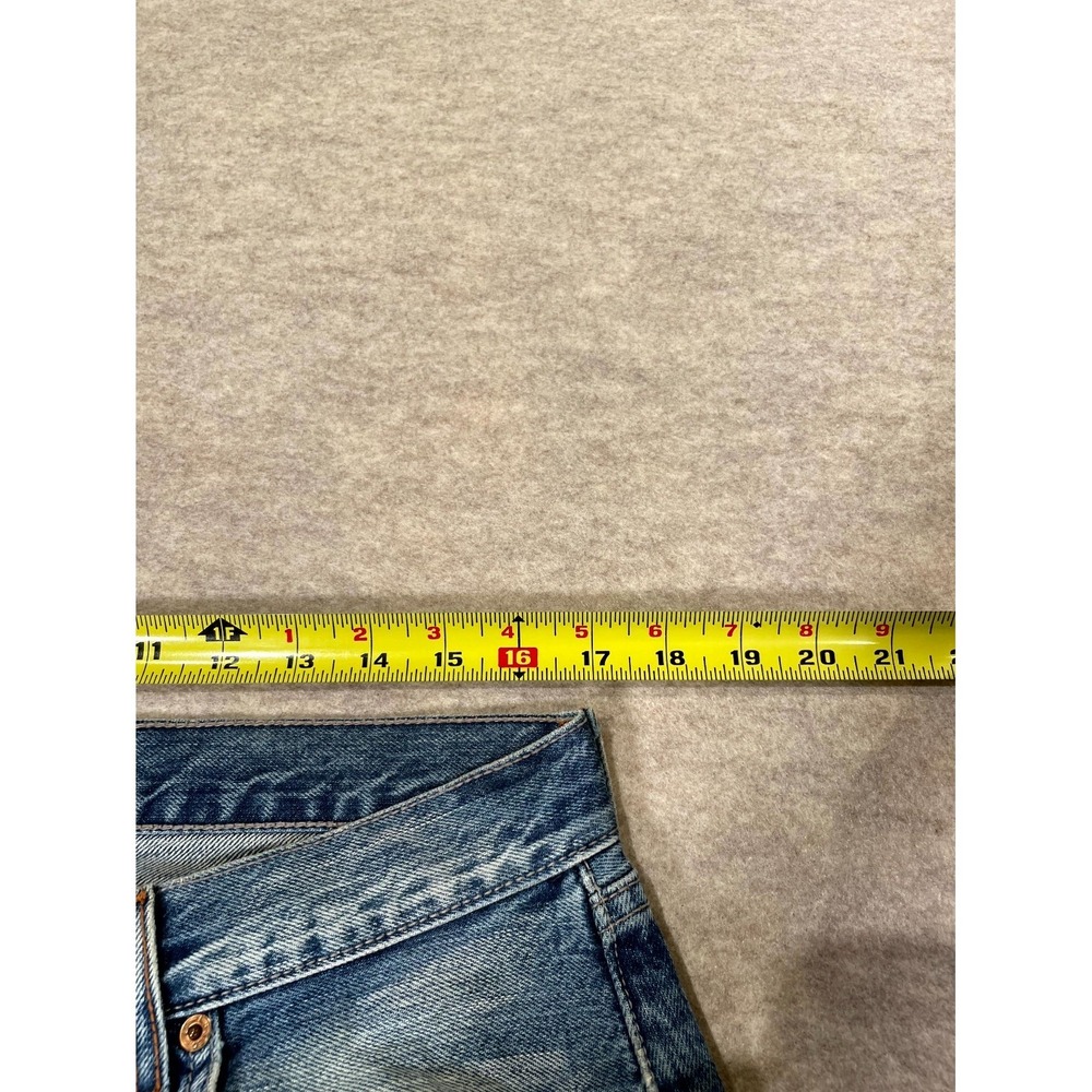 Levis 501 Original Fit Straight‎ Jeans Mens 36x34 Blue Denim Cotton Medium Wash - Picture 10 of 16